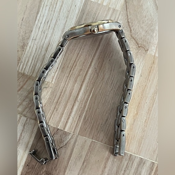 Citizen Ladies Watch Vintage Two Tone Bracelet Cream Round Dial Date Window - Picture 11 of 17